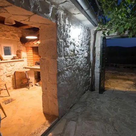 Torine Zadarvillas Вилла Zapuzane