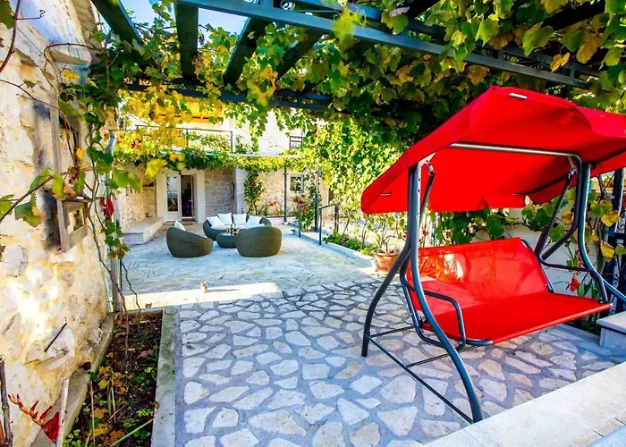 Torine Zadarvillas Вилла Zapuzane